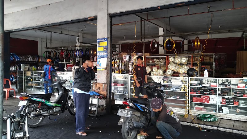 Mengapa Bengkel Jhe Motor 2 Cilacap Jadi Pilihan Utama Pemilik Motor?